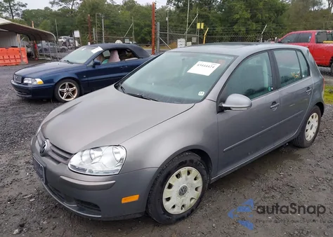 2008 Volkswagen Rabbit S z USA, uszkodzony, nr VIN WVWDA71KX8W062232